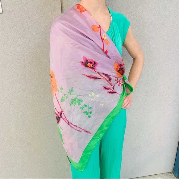 MANGO LARGE 39" x 39" square silk scarf glorious- floral garden print - Picture 3 of 6